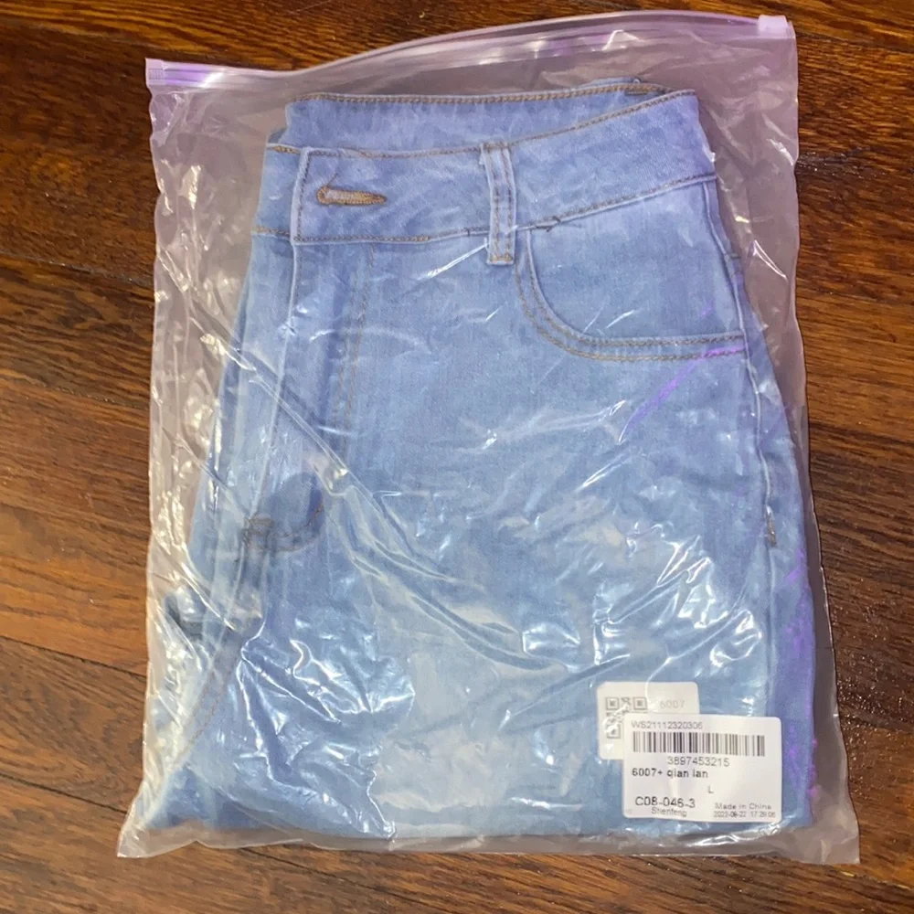 Nice jeans - Picture 1 of 5